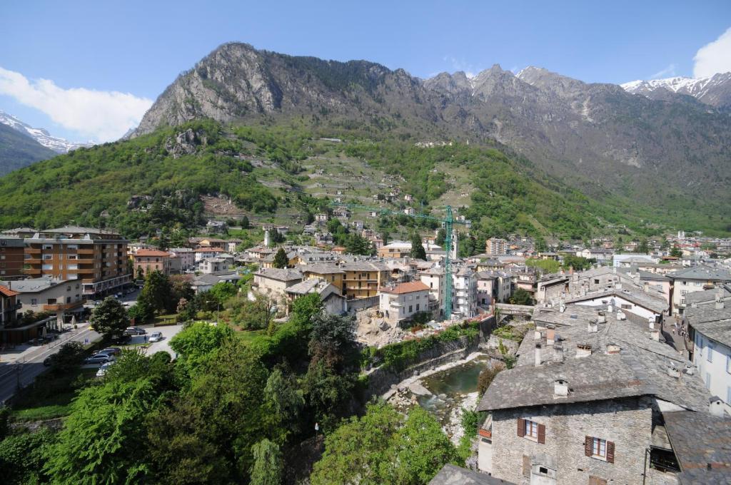 Hotel Conradi Chiavenna Exterior photo